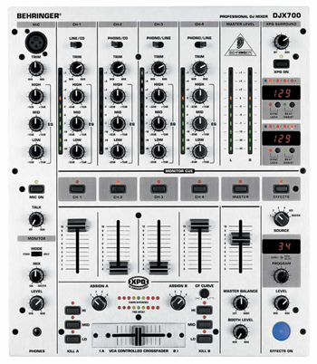 DJX 700 Mixer